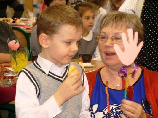  Grafika #20: DZIEŃ DZIADKA I BABCI I 2015