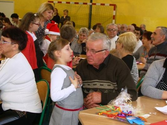  Grafika #23: DZIEŃ DZIADKA I BABCI I 2015