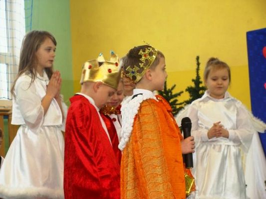  Grafika #7: DZIEŃ DZIADKA I BABCI I 2015