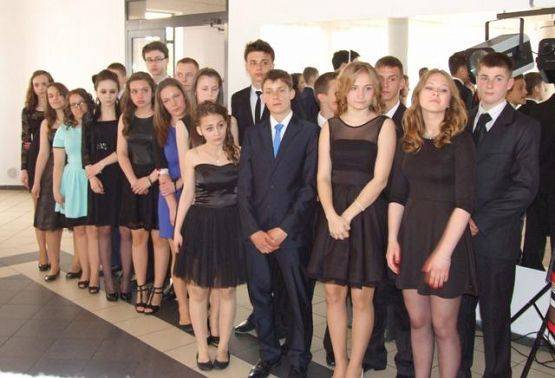  Grafika #9: Bal Gimnazjalny 2015 w PERLE