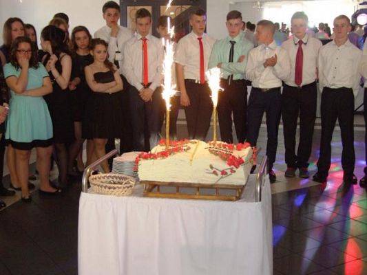  Grafika #20: Bal Gimnazjalny 2015 w PERLE