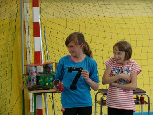  Grafika #21: Cyrk Wesołego Maxa