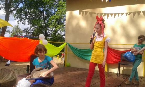  Grafika #9: Kolorowy Dzień Dziecka 2015