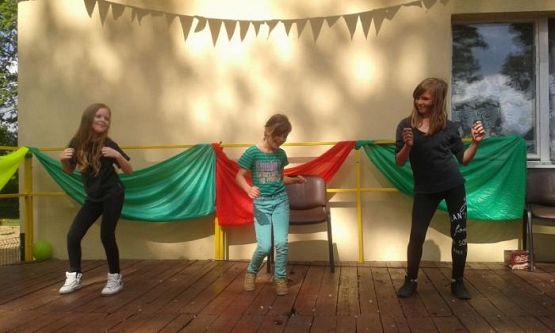  Grafika #10: Kolorowy Dzień Dziecka 2015