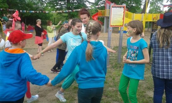  Grafika #14: Kolorowy Dzień Dziecka 2015