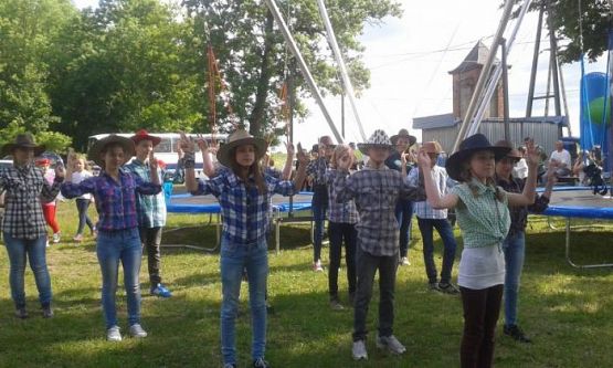  Grafika #19: Kolorowy Dzień Dziecka 2015