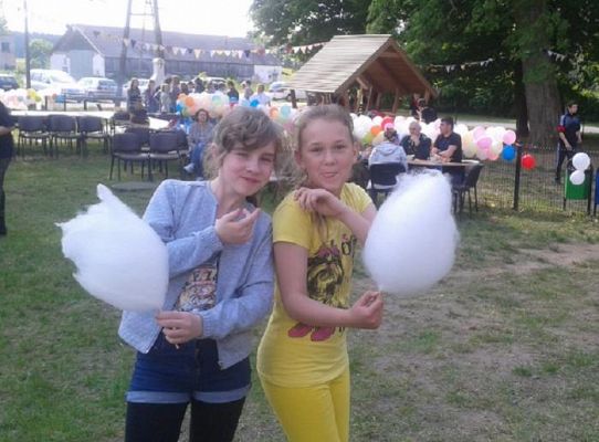  Grafika #60: Kolorowy Dzień Dziecka 2015