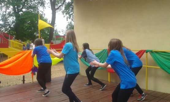  Grafika #39: Kolorowy Dzień Dziecka 2015