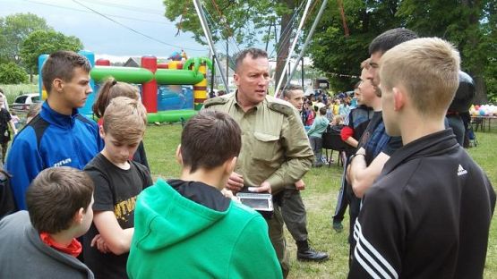  Grafika #73: Kolorowy Dzień Dziecka 2015