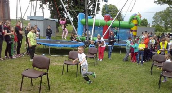  Grafika #107: Kolorowy Dzień Dziecka 2015