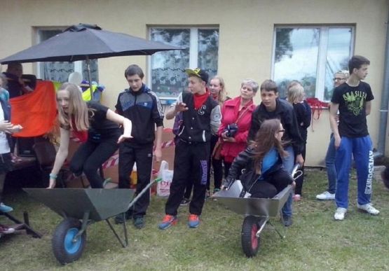  Grafika #129: Kolorowy Dzień Dziecka 2015