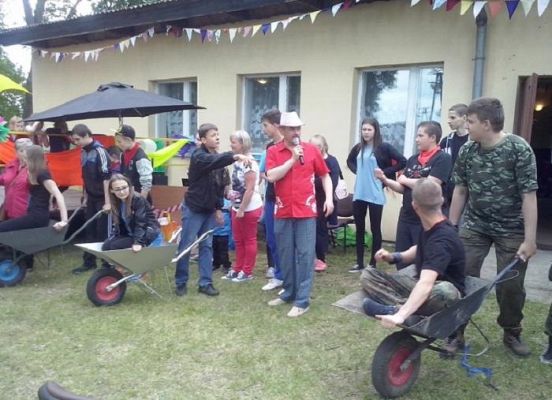  Grafika #130: Kolorowy Dzień Dziecka 2015