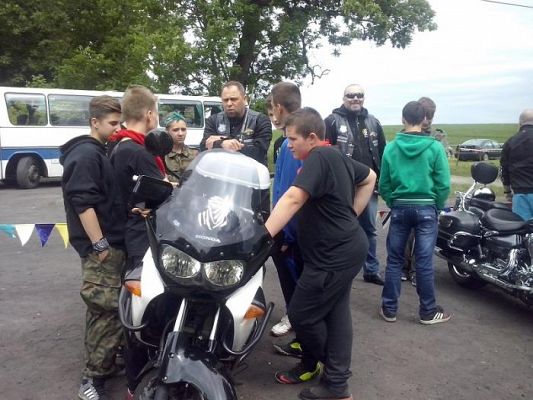  Grafika #100: Kolorowy Dzień Dziecka 2015