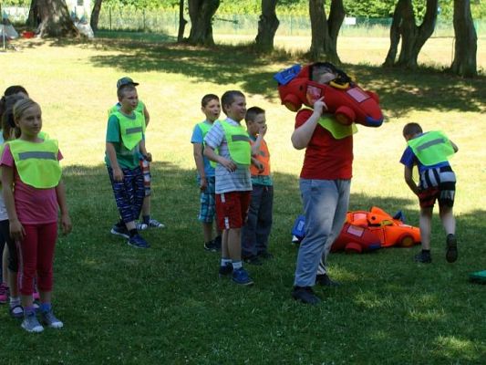  Grafika #17: Nasi uczniowie zdobywają pierwsze Prawo Jazdy :)