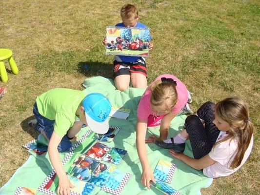  Grafika #49: Nasi uczniowie zdobywają pierwsze Prawo Jazdy :)