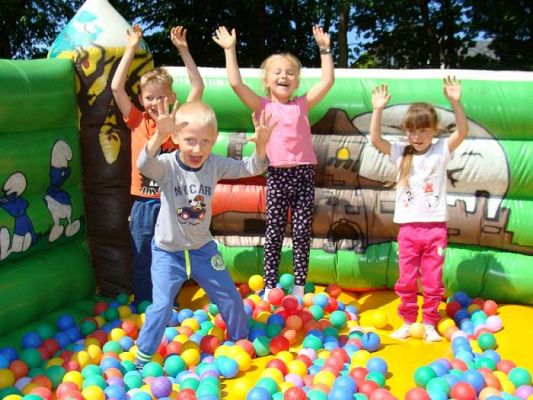  Grafika #36: Nasi uczniowie zdobywają pierwsze Prawo Jazdy :)