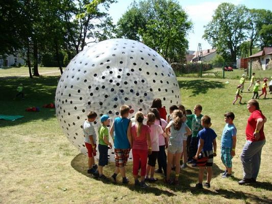  Grafika #12: Nasi uczniowie zdobywają pierwsze Prawo Jazdy :)