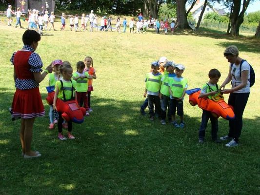  Grafika #22: Nasi uczniowie zdobywają pierwsze Prawo Jazdy :)