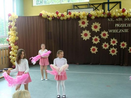  Grafika #7: Zakończenie roku szkolnego 2014/2015 klasy III Szkoły Podstawowej