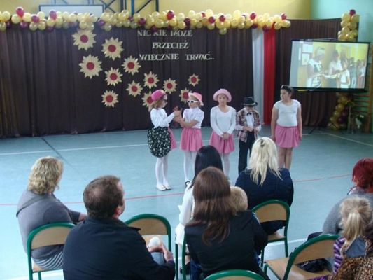  Grafika #12: Zakończenie roku szkolnego 2014/2015 klasy III Szkoły Podstawowej