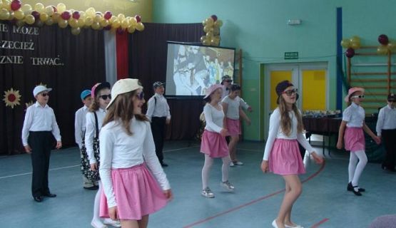  Grafika #14: Zakończenie roku szkolnego 2014/2015 klasy III Szkoły Podstawowej