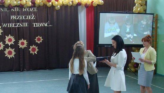  Grafika #24: Zakończenie roku szkolnego 2014/2015 klasy III Szkoły Podstawowej