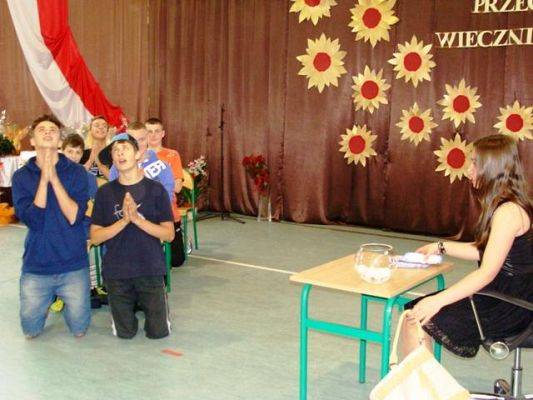  Grafika #24: Zakończenie roku szkol. 2014-2015 gimnazjum