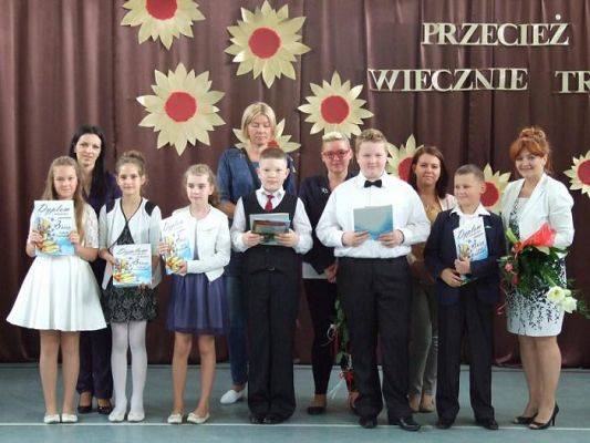  Grafika #14: Zakończenie roku szkolnego 2014/2015