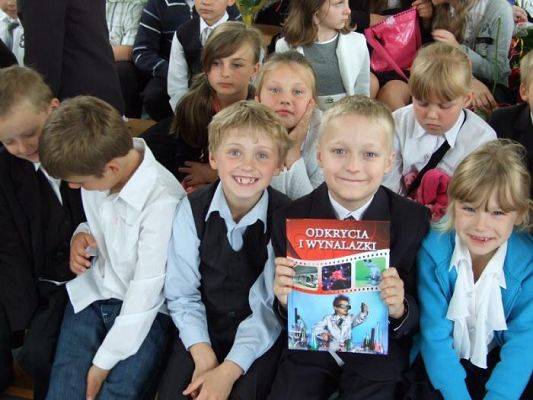  Grafika #16: Zakończenie roku szkolnego 2014/2015