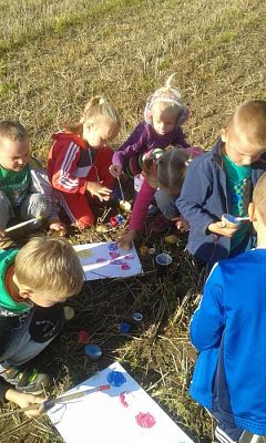  Grafika #14: Oddział Przedszkolny i klasa I świętują Dzień Pieczonego Ziemniaka 2015 r.