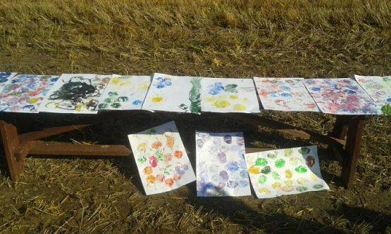  Grafika #18: Oddział Przedszkolny i klasa I świętują Dzień Pieczonego Ziemniaka 2015 r.