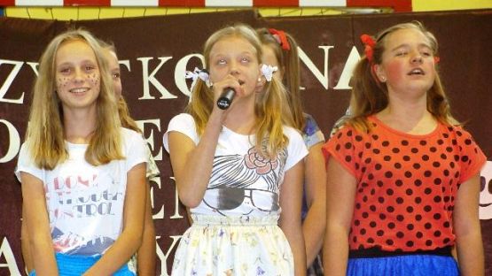  Grafika #13: DZIEŃ NAUCZYCIELA 2015