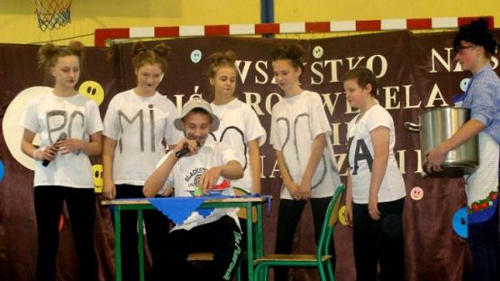  Grafika #14: DZIEŃ NAUCZYCIELA 2015