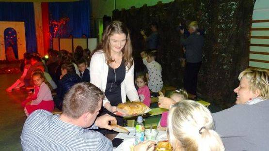  Grafika #12: WIECZORNICA PATRIOTYCZNA 09.11.16r.