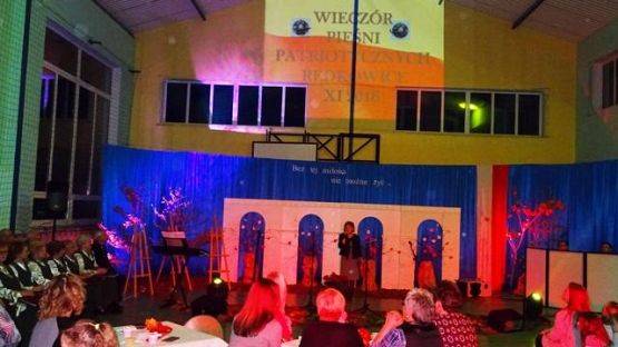 Grafika #3: WIECZORNICA PATRIOTYCZNA 09.11.16r.