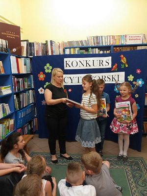  Grafika #1: Szkolny Konkurs Recytatorski