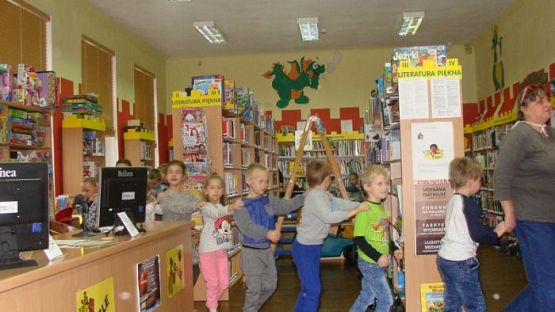  Grafika #2: Wycieczka do Miejskiej Biblioteki Publicznej w Lęborku