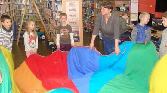  Grafika #12: Wycieczka do Miejskiej Biblioteki Publicznej w Lęborku