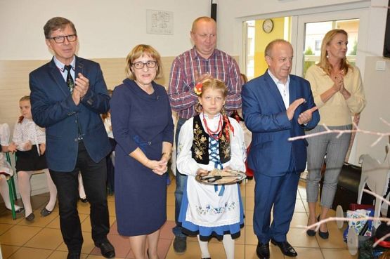  Grafika #31: Otwarcie Izby Regionalnej