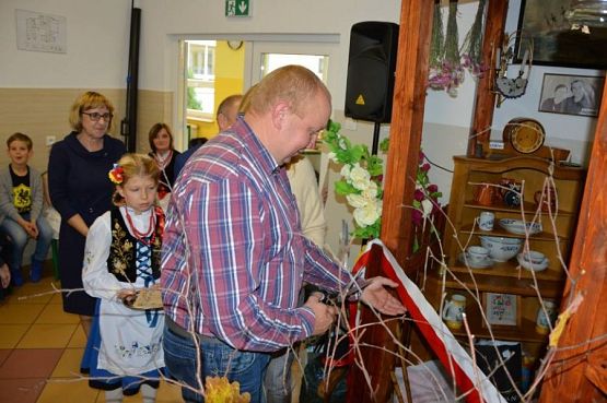  Grafika #49: Otwarcie Izby Regionalnej