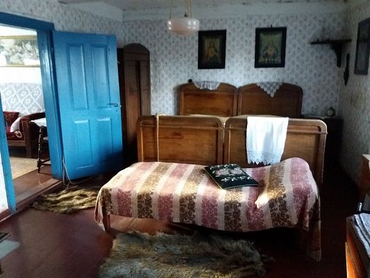  Grafika #51: Zwiedzanie skansenu w Klukach z lekcją muzealną pt. Wokół kuchennego pieca