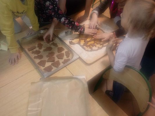  Grafika #3: Zapach nadchodzących świąt