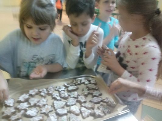  Grafika #0: Zapach nadchodzących świąt