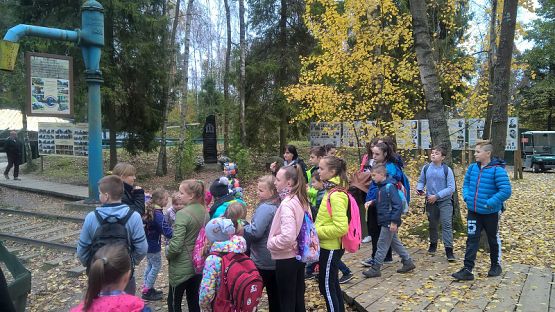  Grafika #23: Wycieczka do Centrum Edukacji i Promocji Regionu w Szymbarku