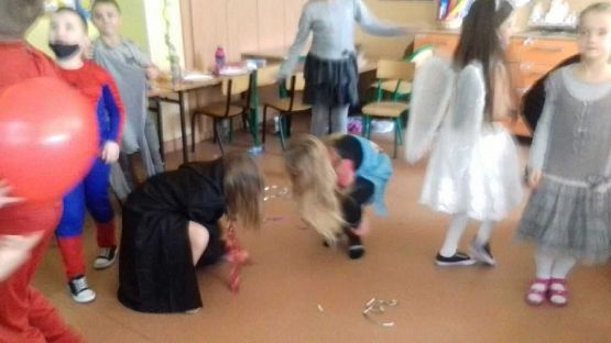 Grafika #3: Bal karnawałowy w oddziałach przedszkolnych i w klasach 1-3