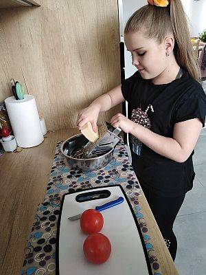  Grafika #1: Rozstrzygnięcie Szkolnego Konkursu Kulinarnego MasterChef Redkowice.