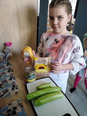  Grafika #7: Rozstrzygnięcie Szkolnego Konkursu Kulinarnego MasterChef Redkowice.