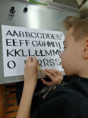 Grafika #22: Wycieczka klas VI do Muzeum