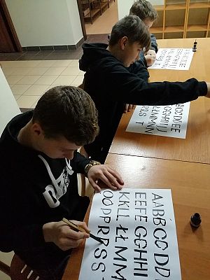 Grafika #23: Wycieczka klas VI do Muzeum