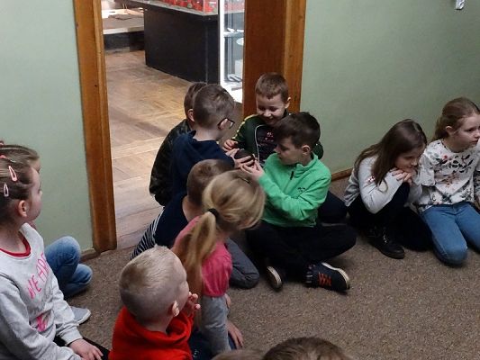  Grafika #5: Wycieczka kl. I i 6-latków do Muzeum w Lęborku